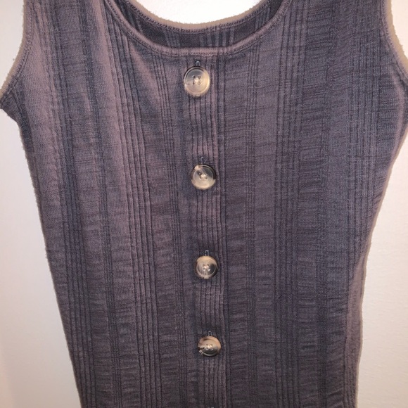 Button Up Tank Top - Picture 2 of 4
